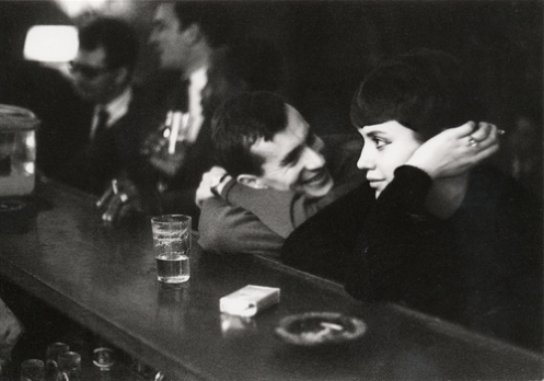 Paul Almásy, Couple in a Parisian bar (1960).